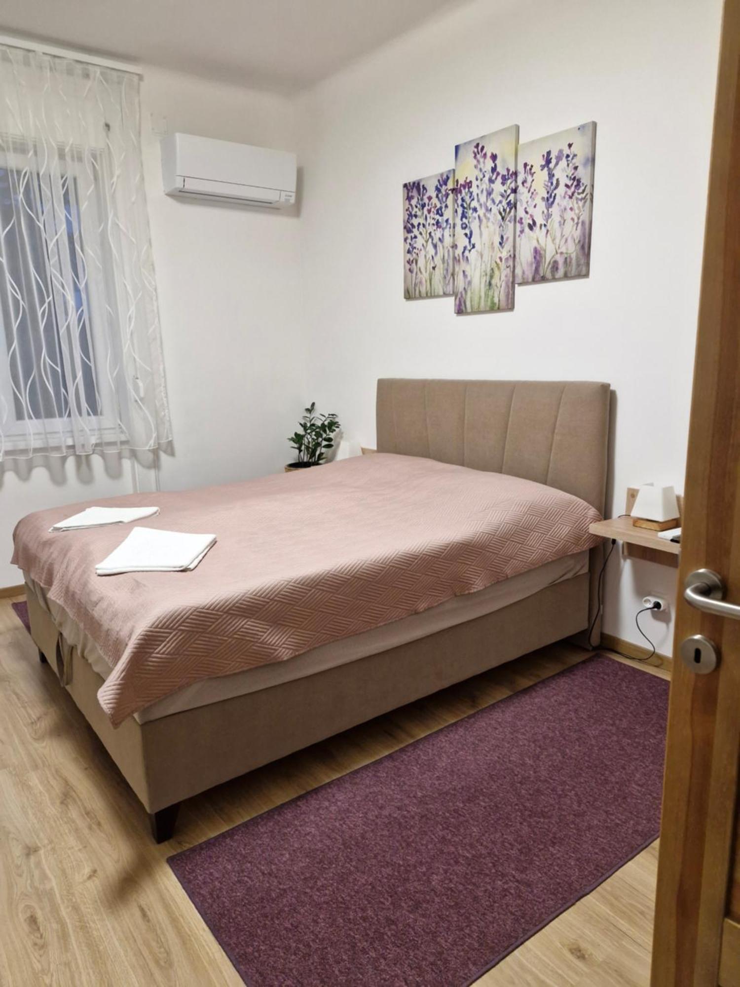 Mohas Vendeghaz Koszeg Mohas Ut 107 Hotel ภายนอก รูปภาพ